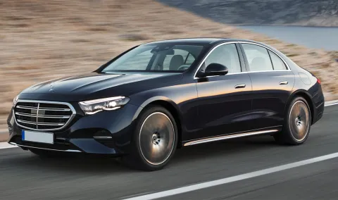 Mercedes Classe E - Autonoleggio Riccardi